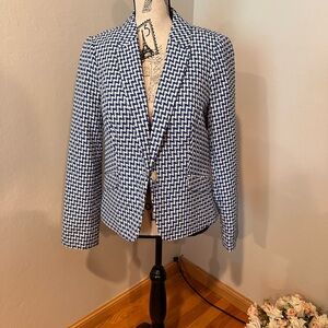 The limited blue & white large womens coat